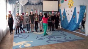 Рисунок  в танце "Книжечка"