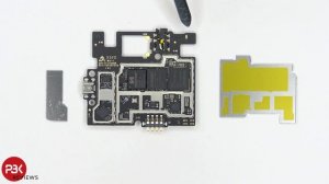 ZTE Blade L210 Disassembly Teardown Repair Video Review. Pretty Basic.