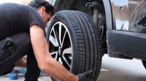 Τοποθέτηση Bridgestone Turanza 6 225/55R19 σε Nissan Xtrail (T32) με γνήσιες Nissan Tekna Rims