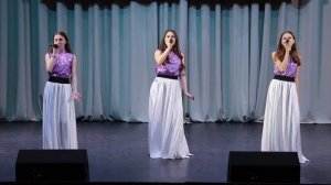 «В славном 45» Эвелина Валькова, Карина Герасина, Валерия  Горбунова.