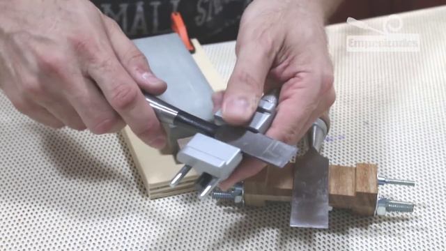 Gabarito para Afiar Formão e Plainas смотреть онлайн