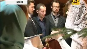 Православные верующие отмечают Рождество Христово