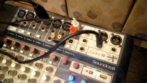 JBL JRX100 + YAMAHA EMX312sc + SOUNDCRAFT Signature 10 (1/2)