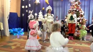 На полянке зайки танцевали / танец / песенка / Новогодний утренник
