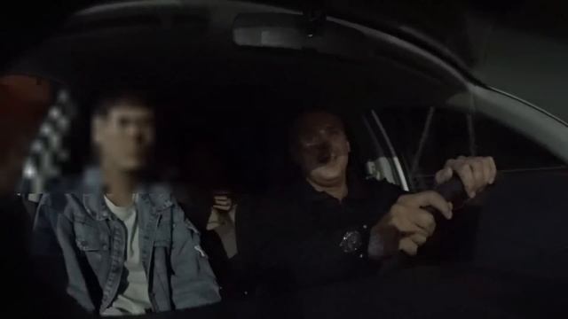 ПЬЯНЫЕ НЕ ХОТЕЛИ ПЛАТИТЬ ЗА ТАКСИ. ЯНДЕКС ТАКСИ В КРАСНОДАРЕ.