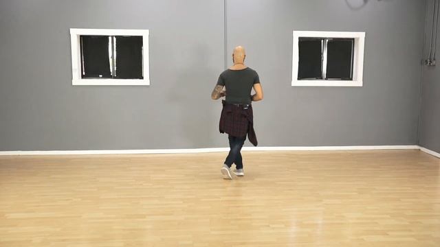 Live Salsa & Bachata with Artem смотреть онлайн