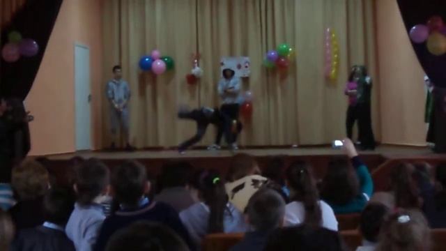 Брейк Данс Чадыр Лунга Гагауз Ери смотреть онлайн