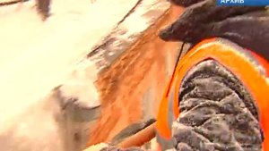 Сход снега с крыши