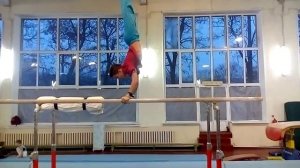 Второй взрослый разряд  брусья