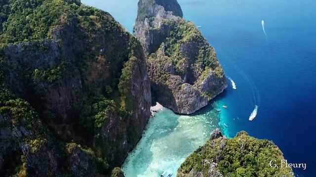 Maya Bay Phi Phi Island Via Drone (DJI Mavic Pro) смотреть онлайн