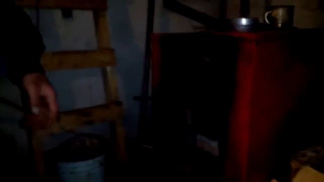 что будет, если разжигать печь бензином (Все что можно!)©® смотреть онлайн