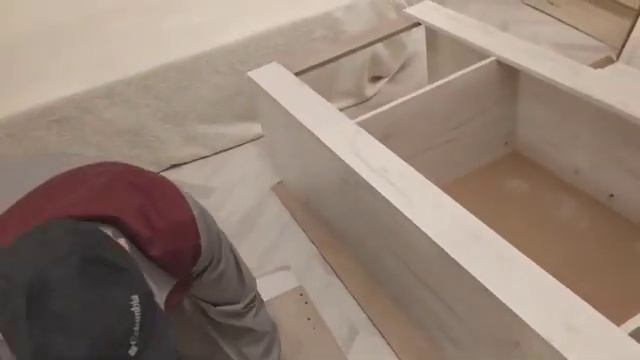 Индивидуальный обзор сборки серванта Прага СВ 70 – снято на видео смотреть онлайн