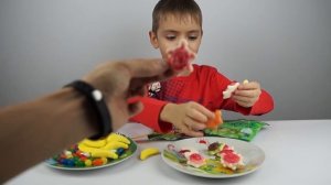 A lot of candies and sweets! Конфеты с разными вкусами, много конфет. Много сладостей и конфет!