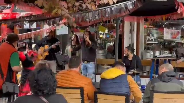 YAHORAKE EN CONCIERTO: Tú Calorro - Estopa (Cover) смотреть онлайн