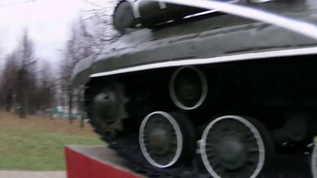 Сенно танк ИС-3 смотреть онлайн