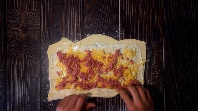 Рецепт Божественной Выпечки. Выпечка с сыром и колбасой.Как приготовить выпечку дома