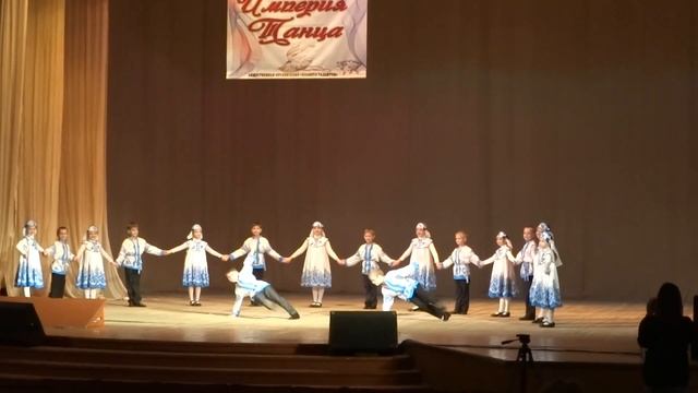 Студия народного танца "Феникс" г.Анна Воронежская обл.