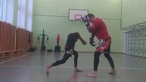 ЗАЩИТА В КАРАТЕ! ТРАДИЦИОННОЕ БЛОКИ ГЕДАН БАРАИ И СОТО УКЕ! РАБОТАЮТ В БОЮ?! ПРОВЕРКА!