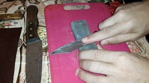 Как правильно точить нож на камне, как заточить нож до бритвенной остроты