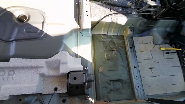 Отмываем салон и ковролин на Mitsubishi outlander 3 смотреть онлайн