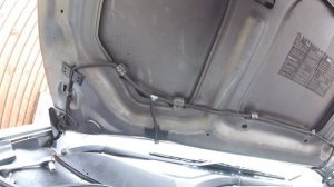 Replacement of Renault's hood with Megane / Замена капота Renault' Megane