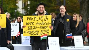 В Вильнюсе владельцы ресторанов устроили протест