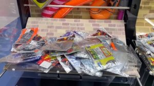 Я В ЯПОНИИ!!! НУ ИЛИ ПОЧТИ))) НАСТОЯЩИЕ АППАРАТЫ ИЗ ЯПОНИИ С ИГРУШКАМИ УЖЕ У НАС В ROUND 1