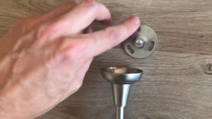 Как повесить карниз для штор на стену