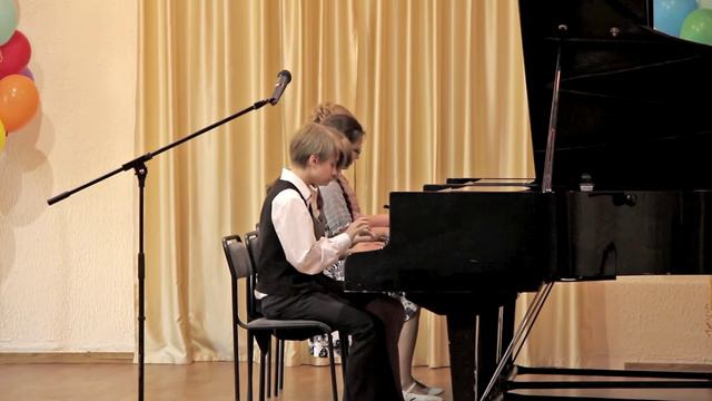 05 Поздравление. Танец с саблями