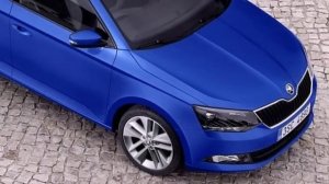 Автомобиль марки Škoda.