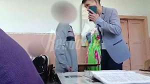 В Хабаровском крае разгорелся скандал из-за того, что учитель силой усадил ребенка за парту
