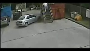 Девушки за рулем. Приколы на дороге