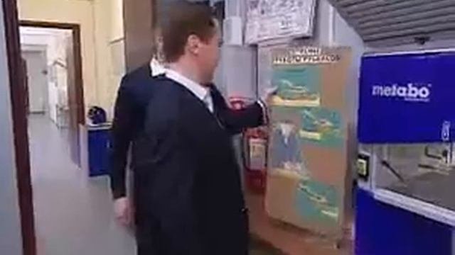Видеоблог президента Д.Медведева.03.06.09.Part 17-2 - Video Blog