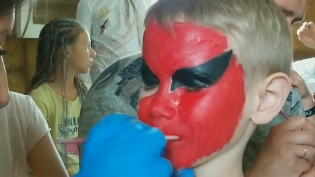 VLOG. Аквагрим ЧЕЛОВЕК ПАУК. Как нанести грим. смотреть онлайн