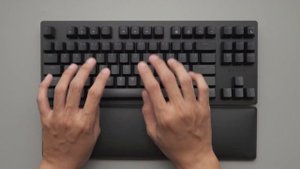 Razer Huntsman V2 TKL Tenkeyless Gaming Keyboard | Unboxing ASMR