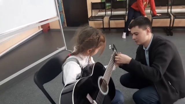 Интегрированное открытое занятие: Мастер-класс по игре на гитаре. Преподаватель: Алексей Авилов. смотреть онлайн