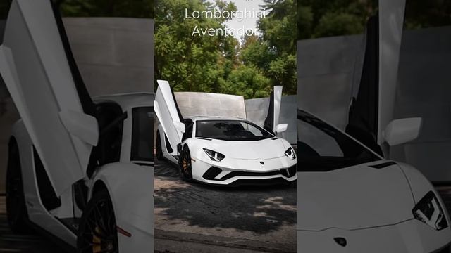 Which car is faster Ferrari F12 Berlinetta or Lamborghini Aventador