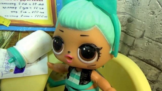 Куклы ЛОЛ в школе. залитая контрольная. 2 или 5? Школа куклы ЛОЛ мультики смотреть онлайн