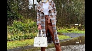 Кожаные брюки идут не только юным девушкам! Осенние образы для женщин 50+