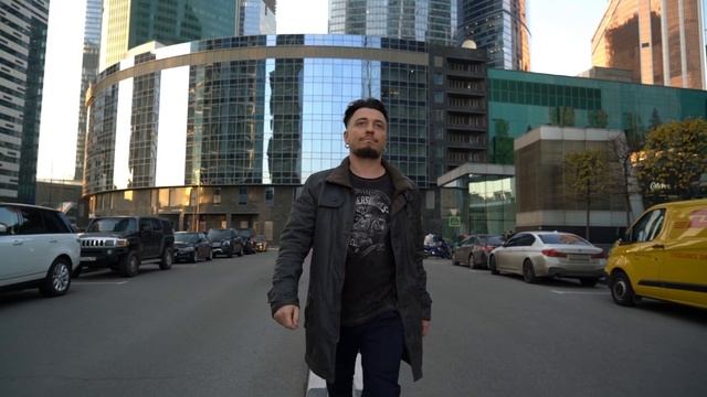 Taper Fade feat Undercut смотреть онлайн