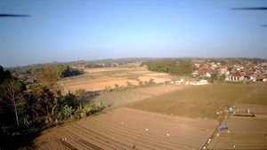 terbang DRONE MJX BUGS 4W CAMERA 4K.
