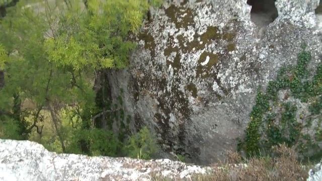 Неогеновый скальный город Эски-Кермен, Крым
