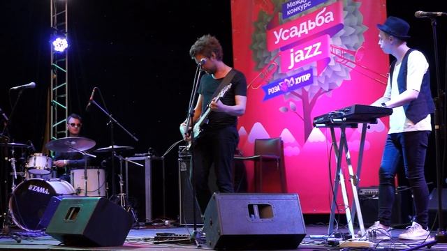 ‪#усадьбаджаз‬ ‪#jazzвгорах‬ ‪#розахутор‬ ‪‪#музыка‬ ‪‬‪#артисты‬ ‪ ‪#blackbuttonsband‬ смотреть онлайн