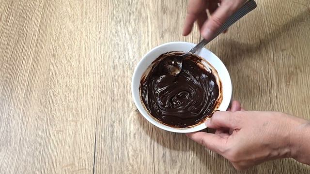 Obłędnie pyszne ciasto bez pieczenia, które smakuje jak batoniki Knoppers 👌 HIT każdej imprezy 👍