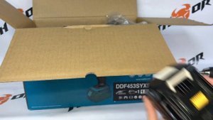 Аккумуляторная дрель шуруповёрт Макита 18v DDF453SYX5