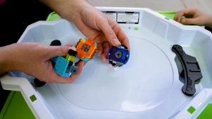 Бейблейд Берст Новый волчок PHANTAZUS P2 из Лего vs Satomb S3 Fafnir F3 Roktavor R3 Lego BeyBlade G