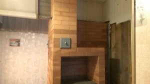 Строительство печи из кирпича взамен старой в деревенском доме
