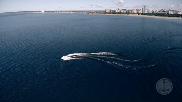 Прогулка по Финскому Заливу. Аренда катера в Санкт-Петербурге. Петроград. смотреть онлайн