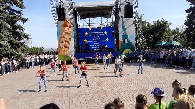 Мама Мария танец смотреть онлайн