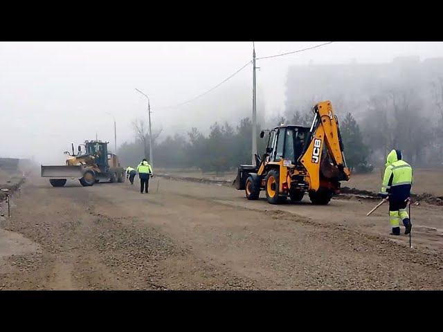 Мариуполь, восстановление дорожного покрытия по бульвару Шевченко.